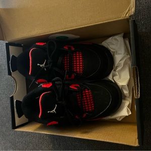 Size 9c Black & Red Nike Jordan